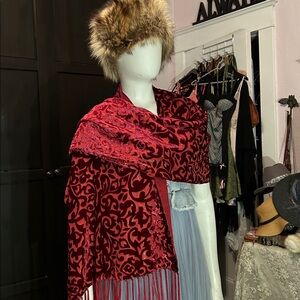Red burnout, velvet fringe scarf